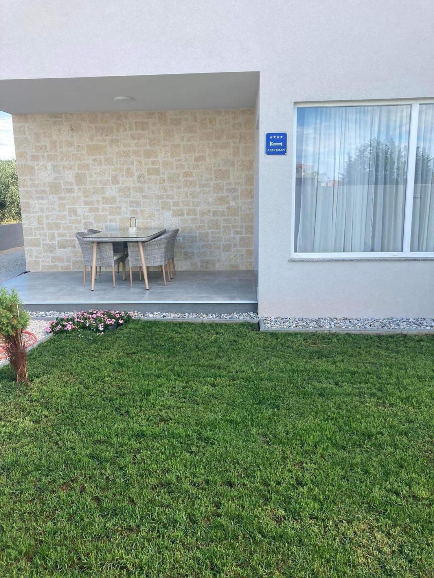 Luxury Sofia Bibinje